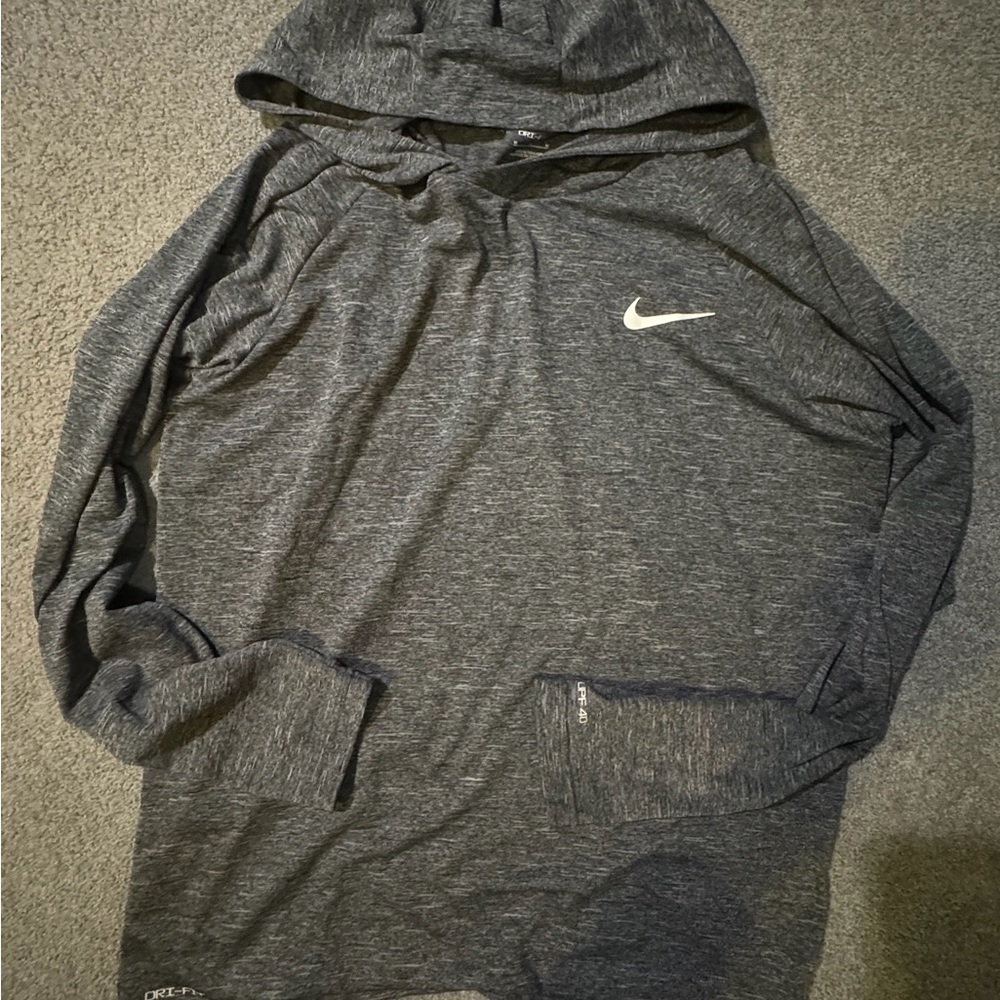 Gray Nike Tshirt with hood